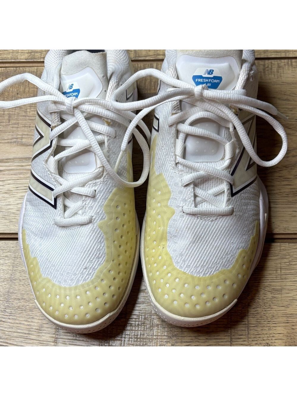 Women’s New Balance Fresh Foam Lav V2 Size 8.5 - Picture 4 of 8